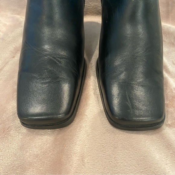 PESARO KELLY Women size 7M Black leather side zip square toe heeled ankle boots - Picture 10 of 12